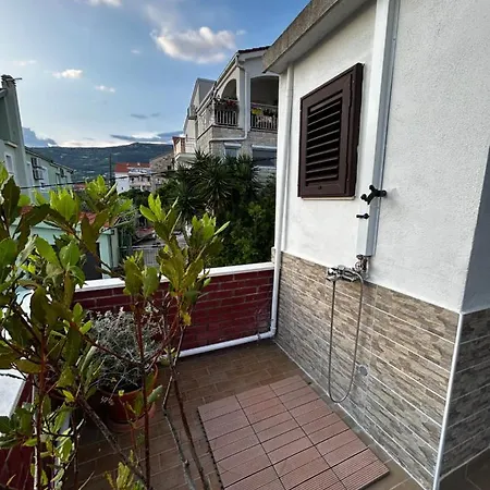 Guest house Soba Za Odmor Nika Kastela